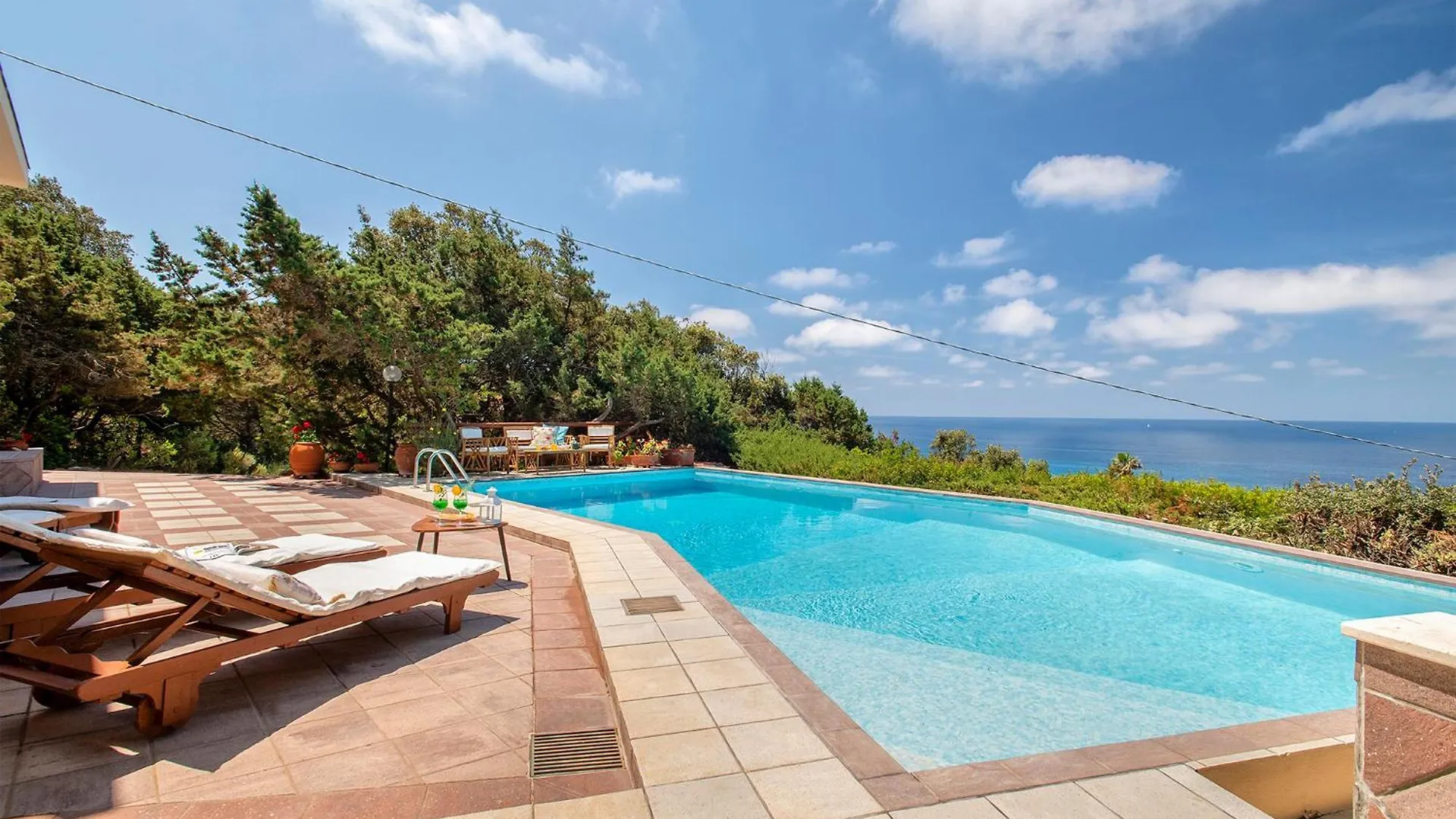 Villa Joie De Vivre Vista Mare Con Piscina A Sfioro Per 6 Persone Alghero